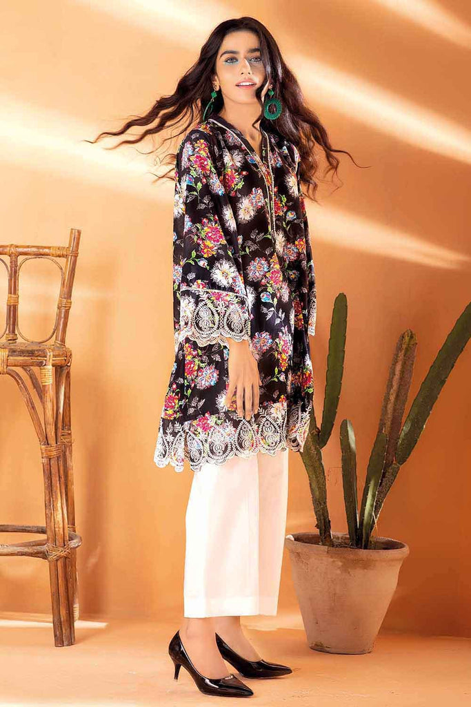 Gul Ahmed Summer 2022 · Essential 2PC Collection – 2PC Schiffli Embroidered Digital Printed Suit TL-12005