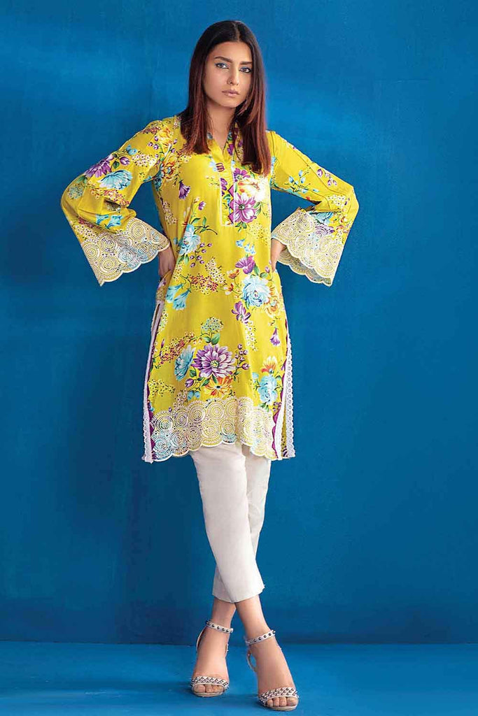 Gul Ahmed Summer 2022 · Essential 2PC Collection – 2PC Schiffli Embroidered Digital Printed Suit TL-12011