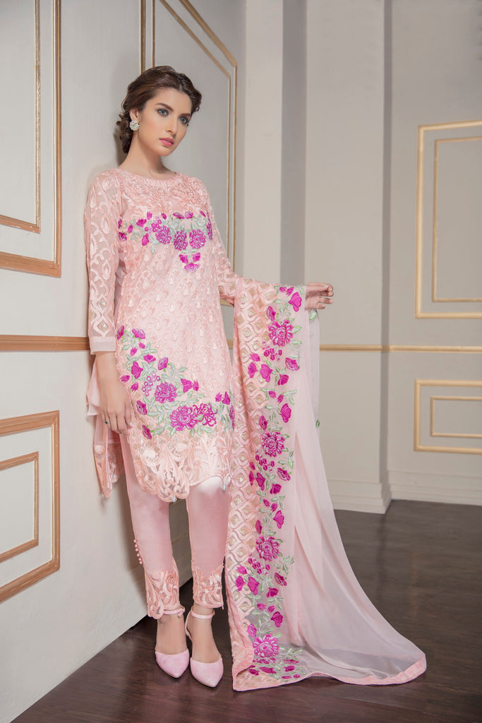 Eshaal Embroidered Luxury Chiffon Collection by Emaan Adeel – Blushing Ornate