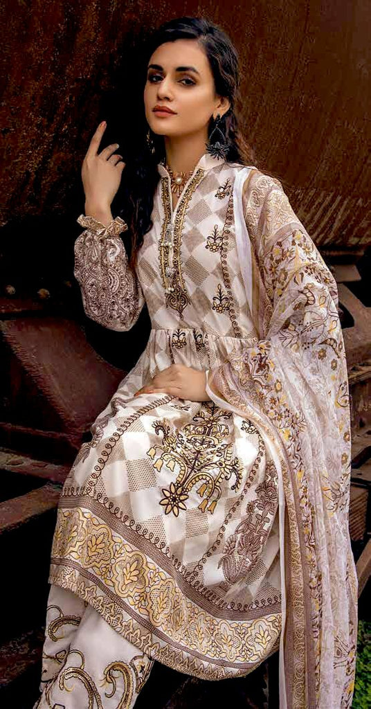 Rangrez Plus Embroidered Lawn Collection – AR-8