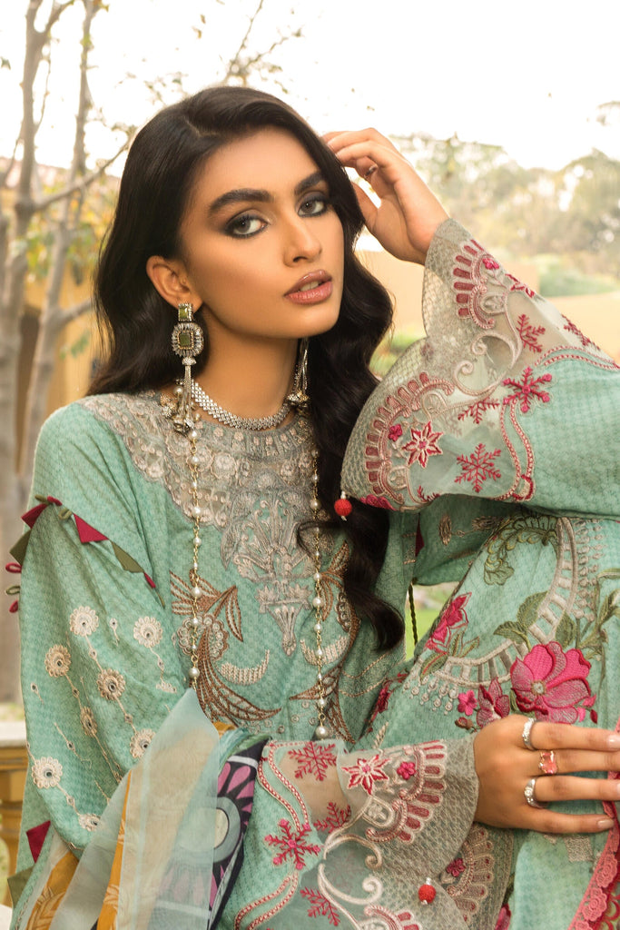 Shiza Hassan Izel Luxury Lawn Collection 2022 – 3-A Skye