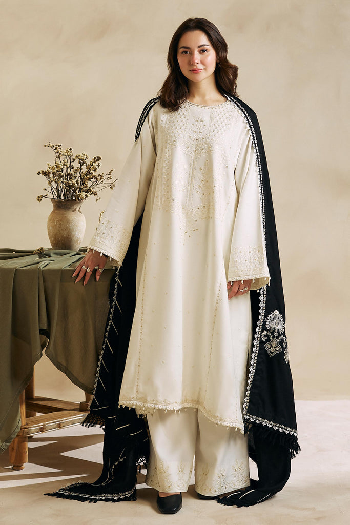 Zara Shahjahan Coco Winter Collection 2023 – ZW23-4A