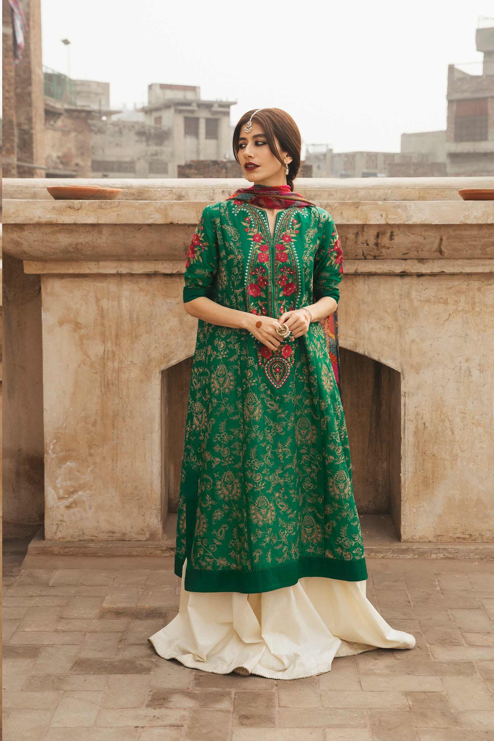 Zara Shahjahan Luxury Eid Lawn Collection 2022 Gulaab-A YourLibaas Zara Shahjahan Luxury Eid Lawn Collection 2022 Gulaab-A YourLibaas