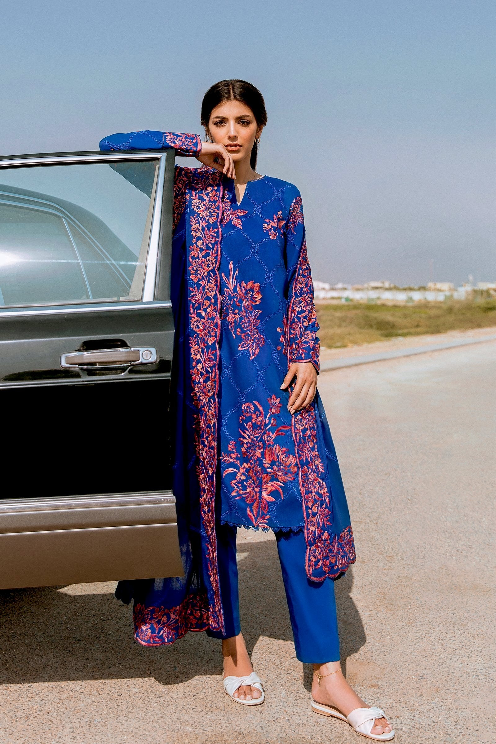 Zavosh Rashidi Zaha by Khadijah Shah Lawn Collection – ZAVOSH (ZL21-14 B) – YourLibaas
