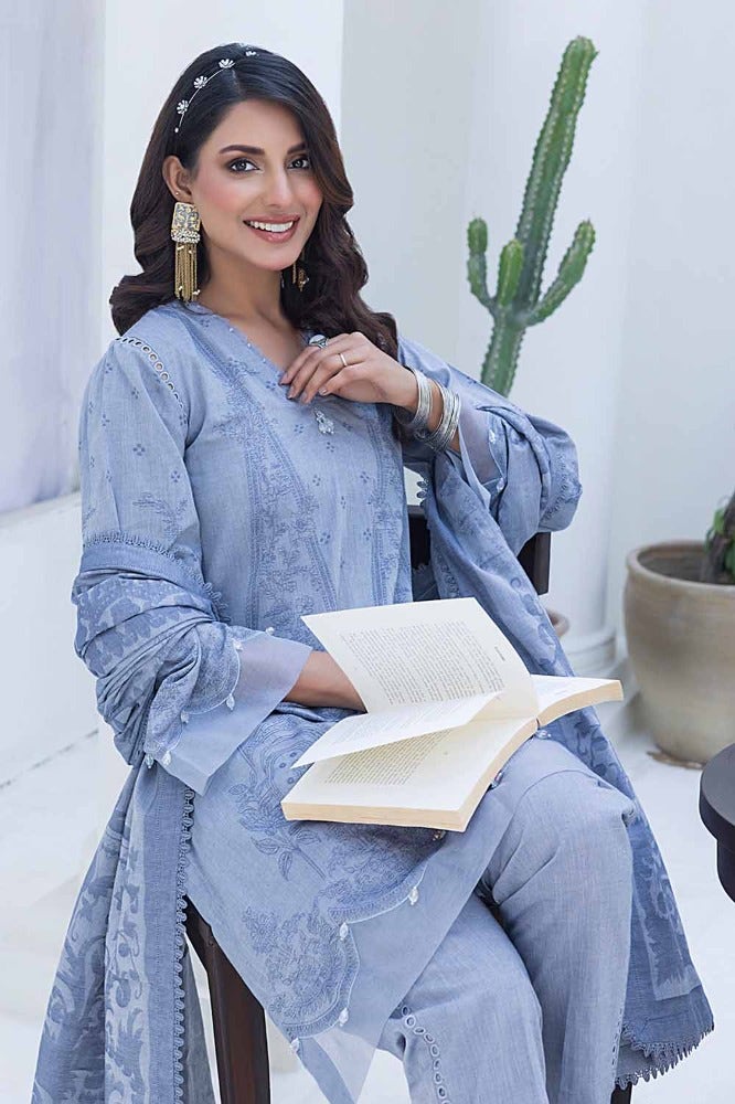Gul Ahmed Summer Essential 2024 – 3PC Chambray Jacquard Suit MJ-42032