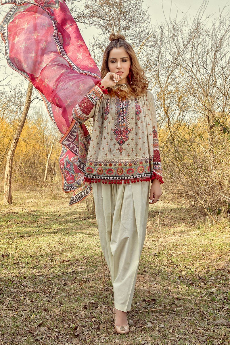 MPrints Lawn Collection 2018 – MPT 207 A Kora