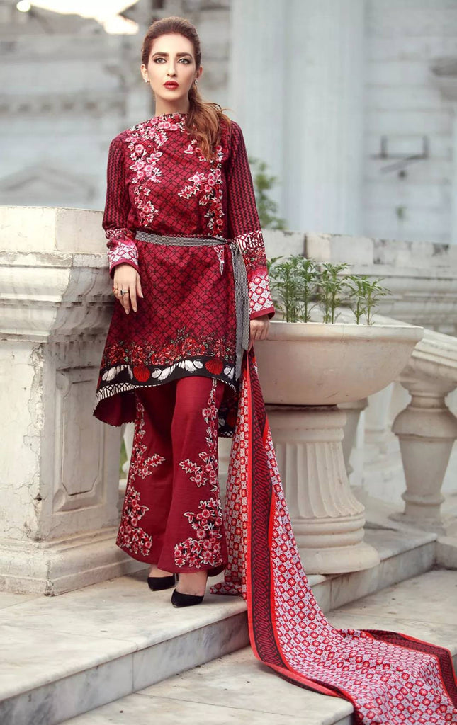 La Moderno by Lala - Embroidered Khaddar Wool Shawl Collection – 06B - YourLibaas
 - 1