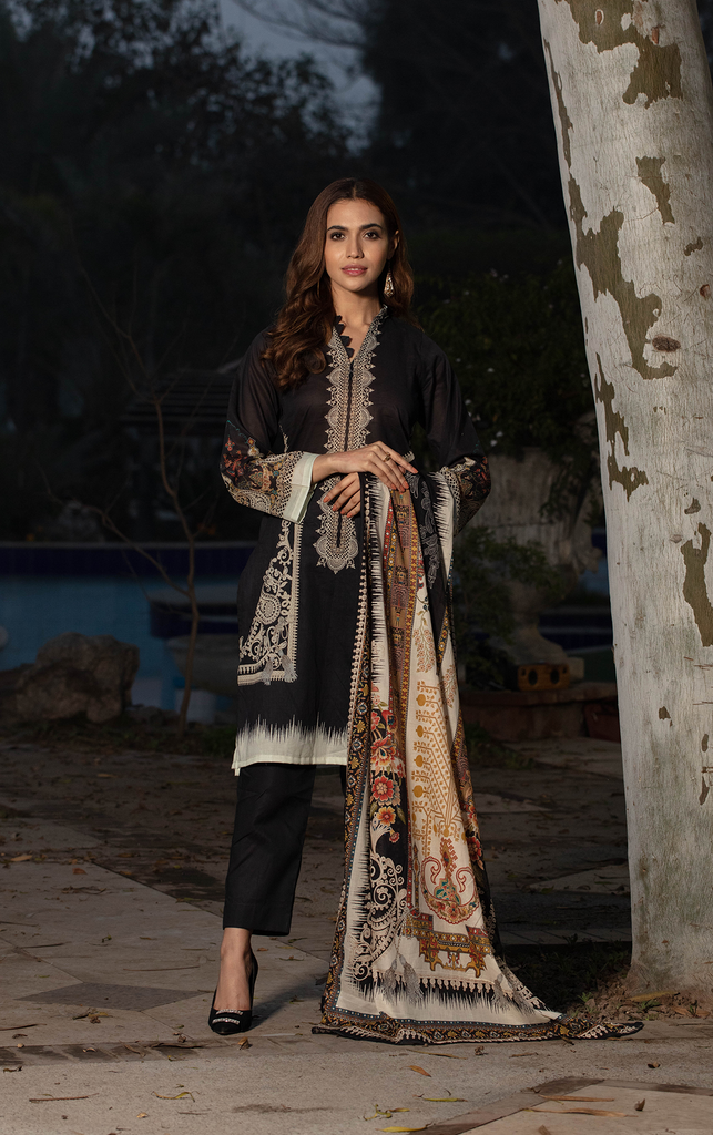 Zareen by Sapphire Lawn Collection Vol-2 2021 – Allure