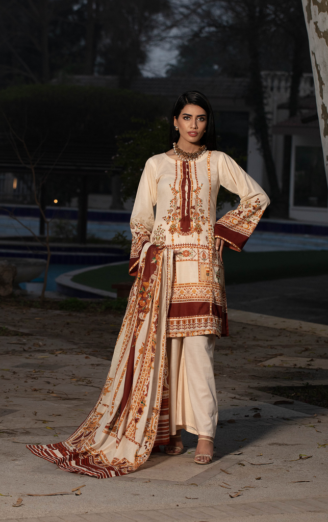 Zareen by Sapphire Lawn Collection Vol-2 2021 – Bright Light