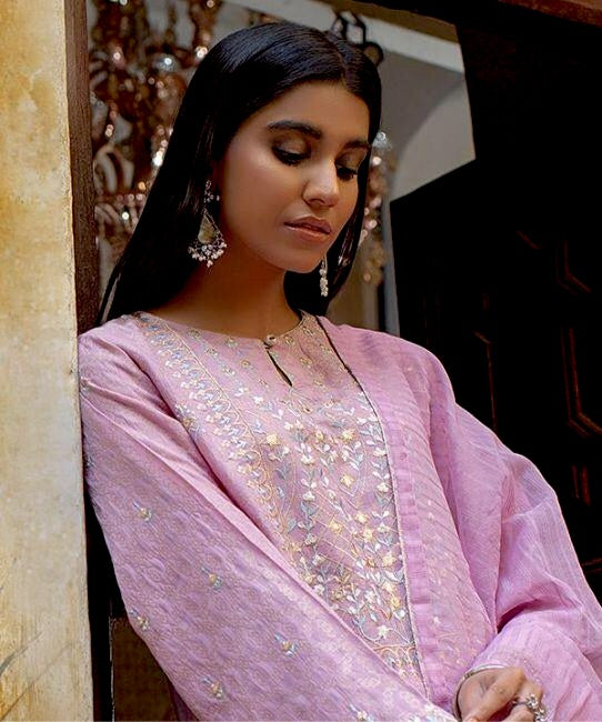 Zellbury Online Store | Zellbury Lawn & Chiffon Collection â YourLibaas